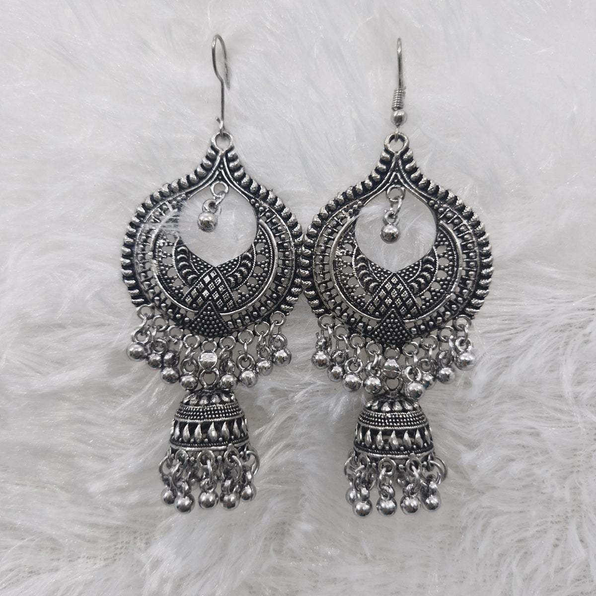 Milihence Jhumke