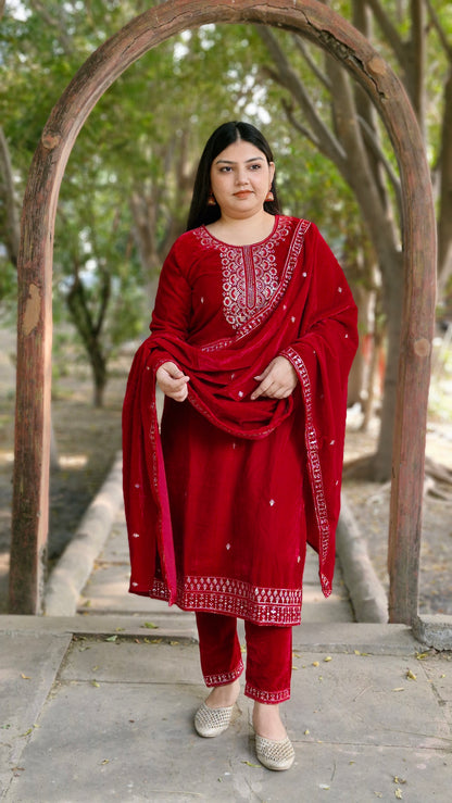 Red Velvet Embroidered Three-Piece Suit (Winter Wedding Collection)