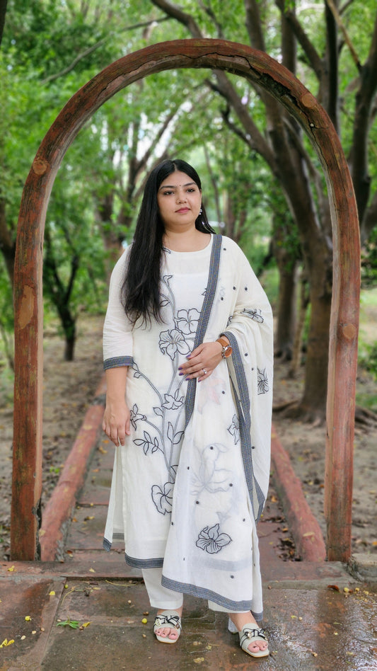 Ivory White Floral Threadwork Three-Piece Suit
