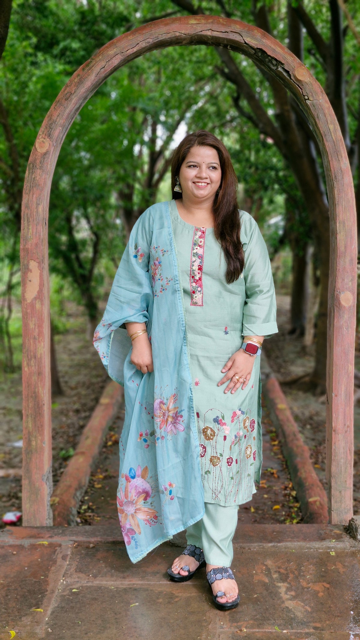 Mint Blossom – Embroidered Cotton Silk Suit Set