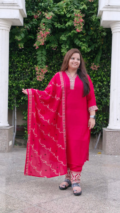 Rani Pink Suit Set with Gold Detailing